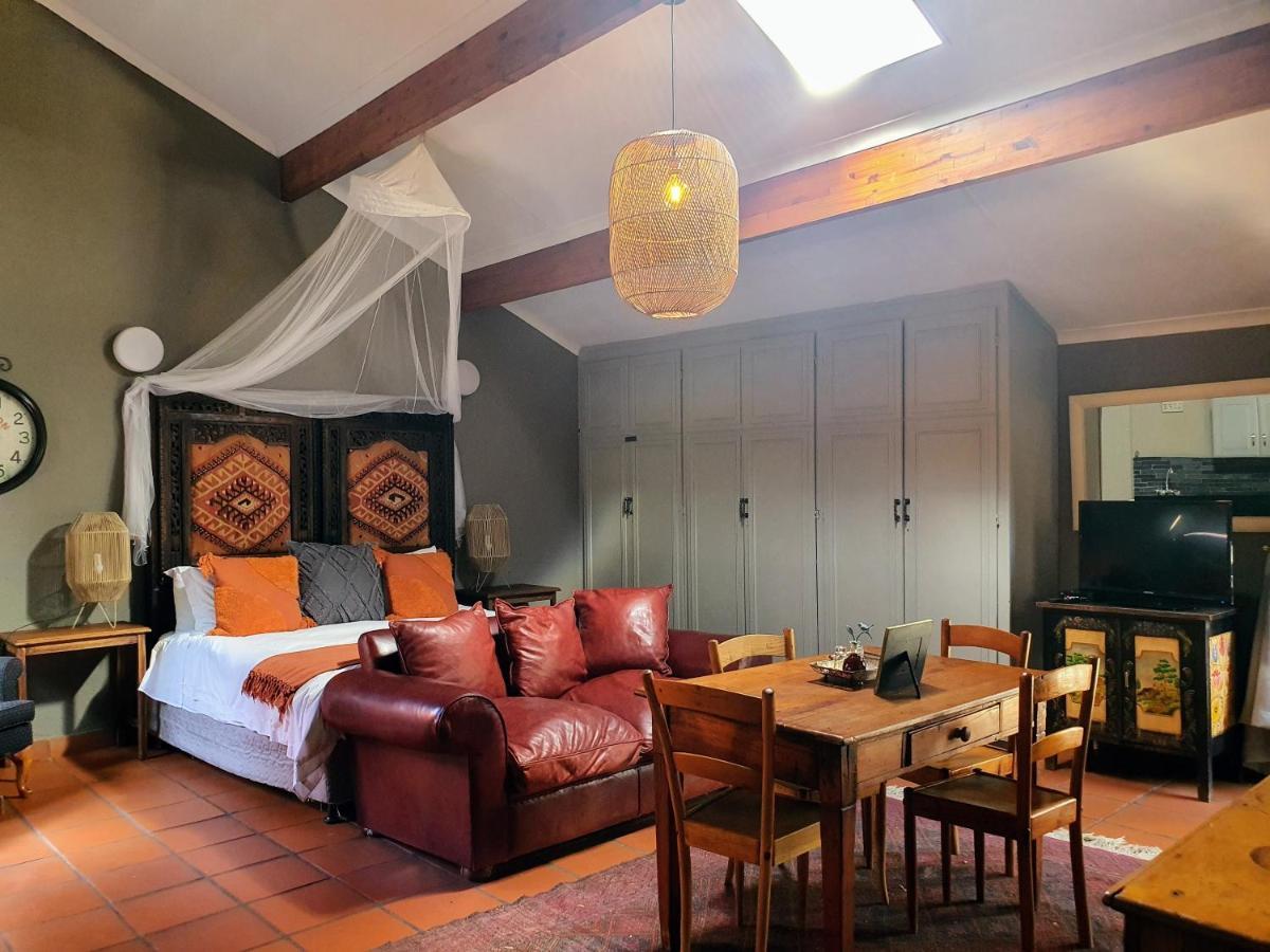 Waterhouse Guest Lodge - Indus Street พริทอเรีย ภายนอก รูปภาพ